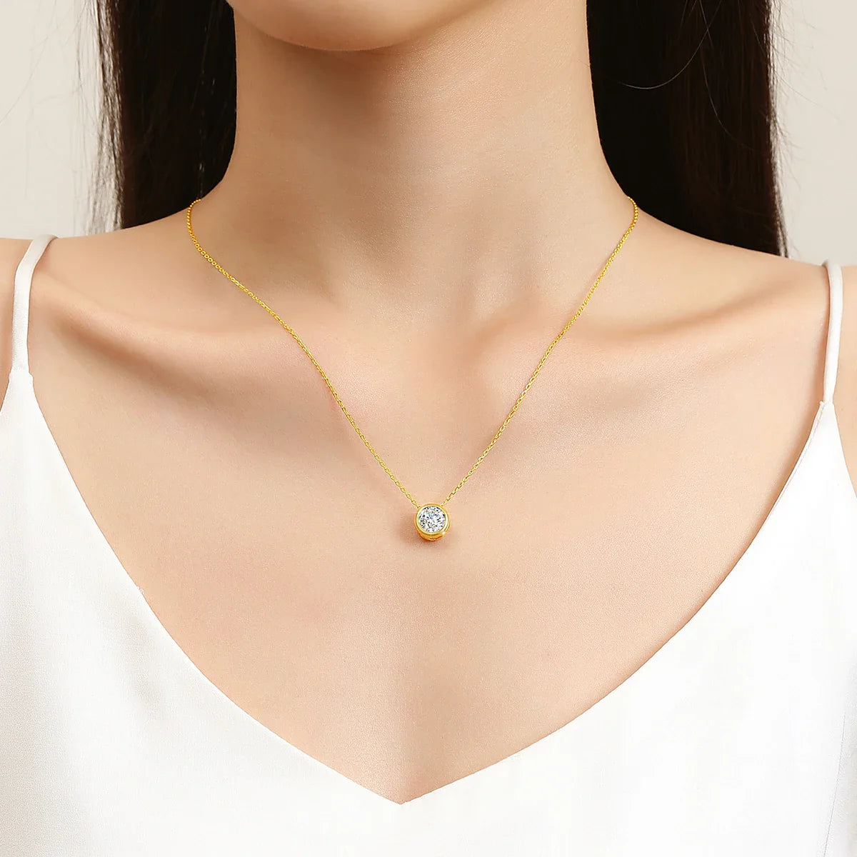 Aurora Moissanite VVS 18K Gold Necklace