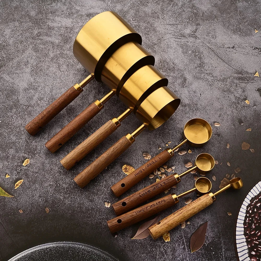 Timberware Measuring Cup Set
