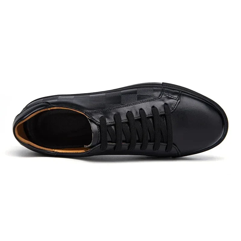 Casvian Signature Leather Sneaker