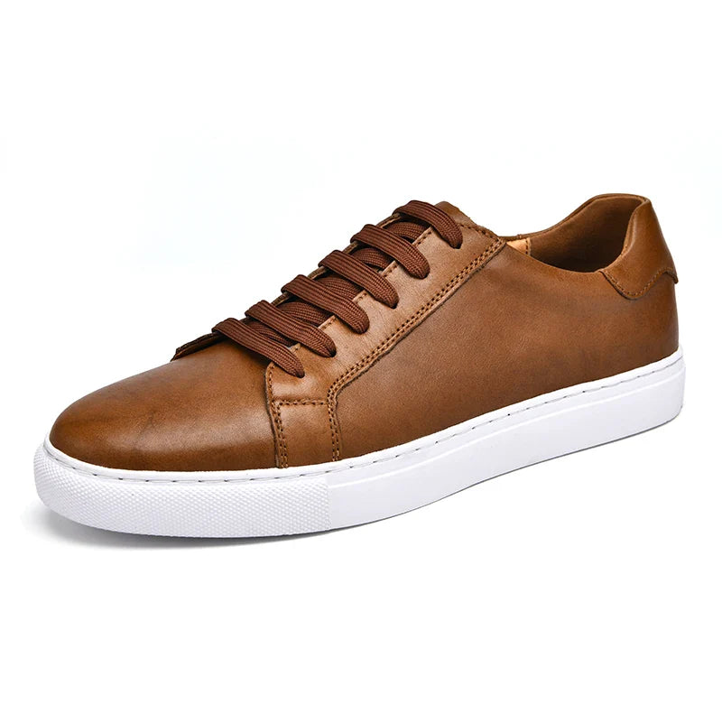 Casvian Signature Leather Sneaker