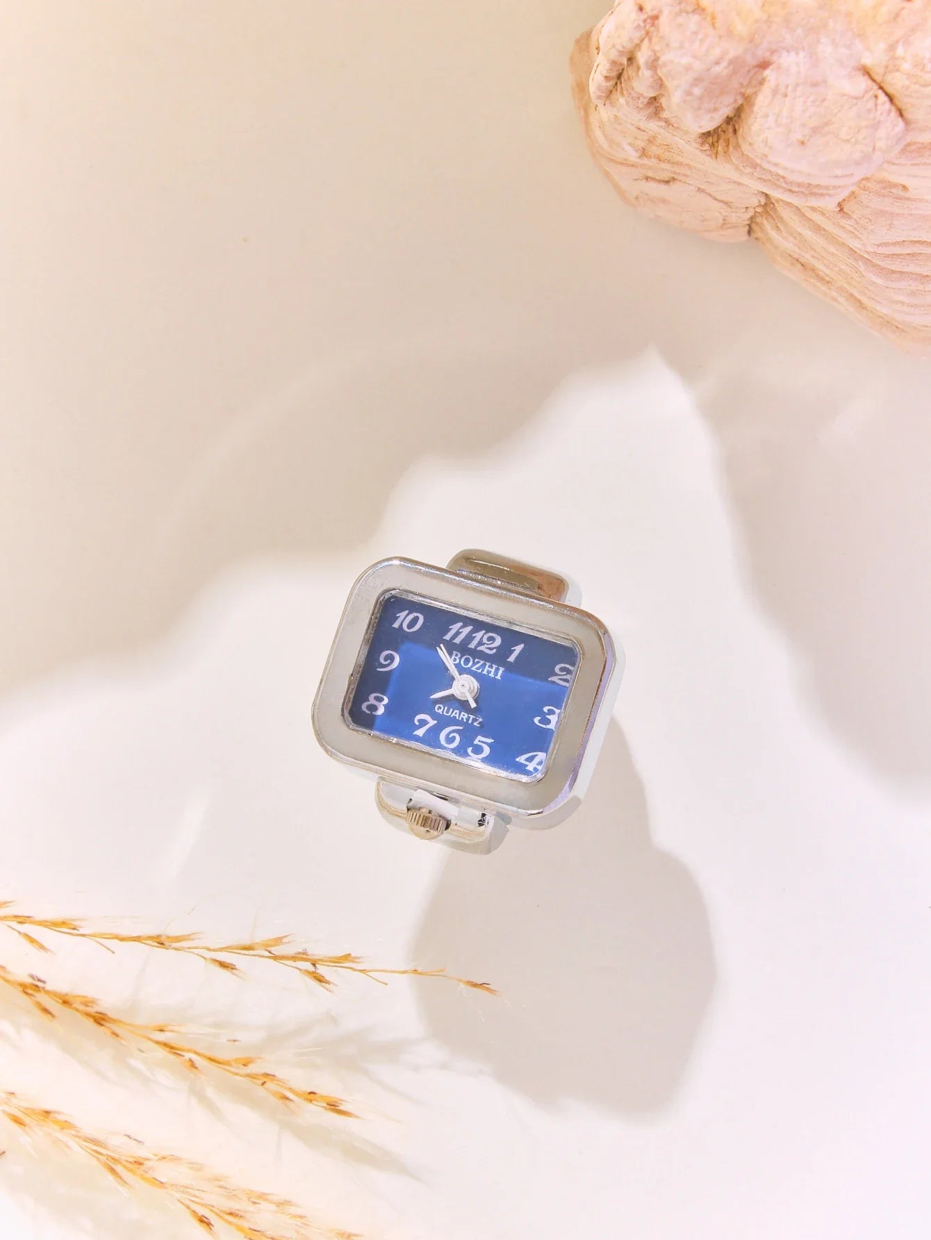 Luna Elegant Ring Watch